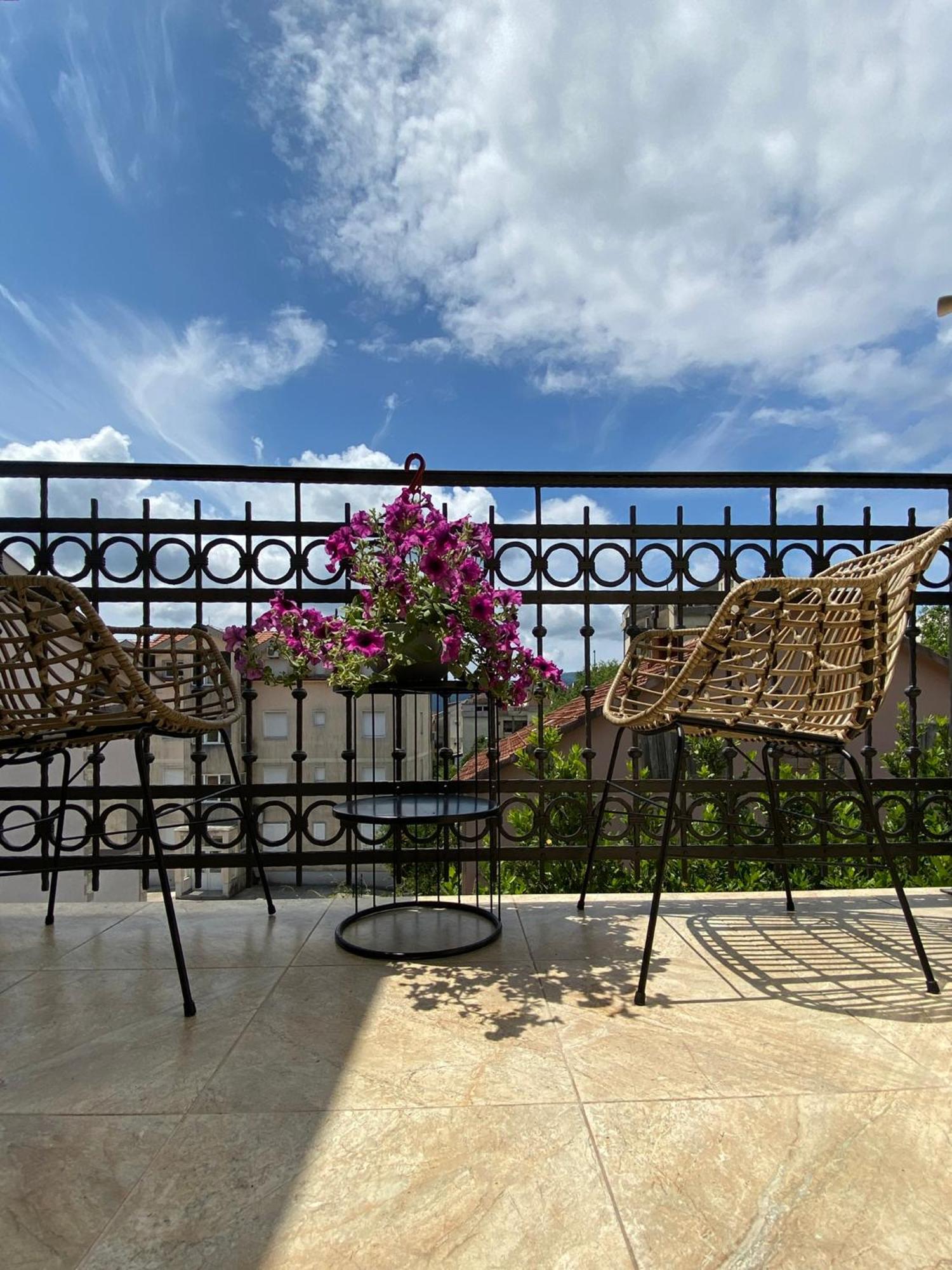 Apartman Tara Tivat Exterior photo